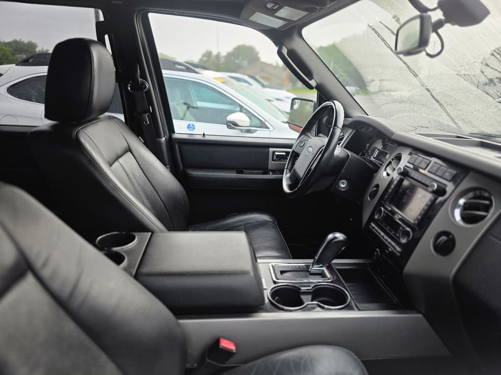 Used 2014 Tuxedo Black Metallic Ford Limited image 5
