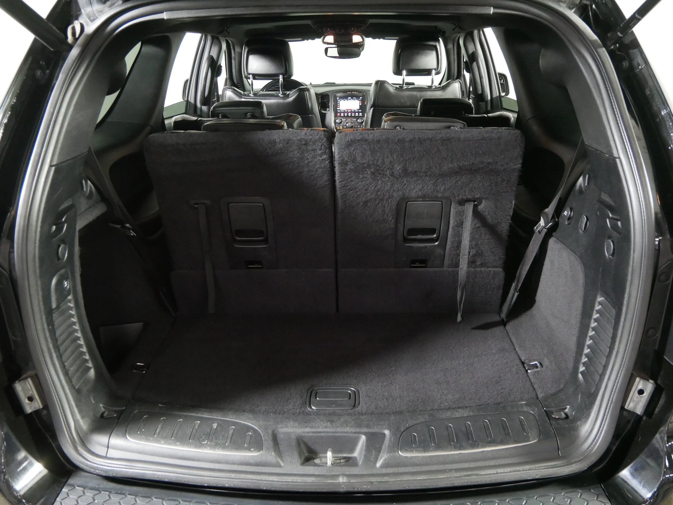 Used 2020 DB Black Clearcoat Dodge R/T image 18