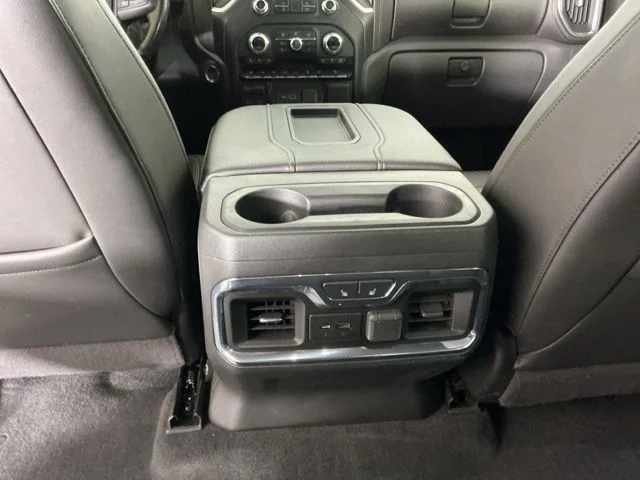 Used 2020 White GMC AT4 image 28