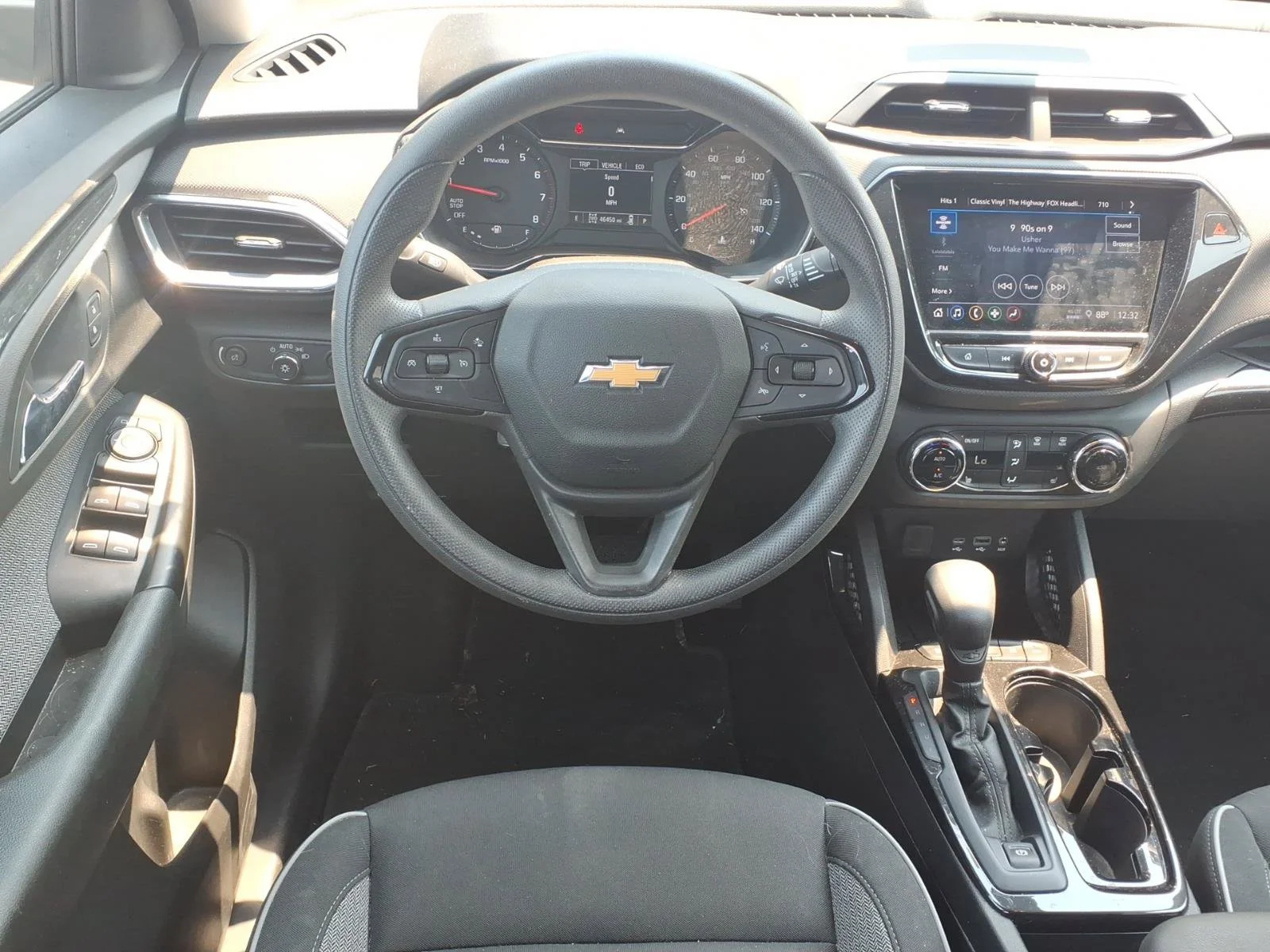 Used 2022 Summit White Chevrolet LT image 5