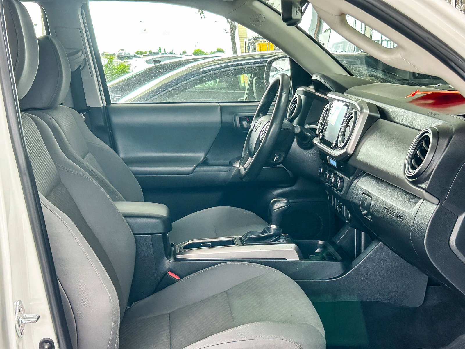 2023 Toyota Tacoma SR5 - Photo 16