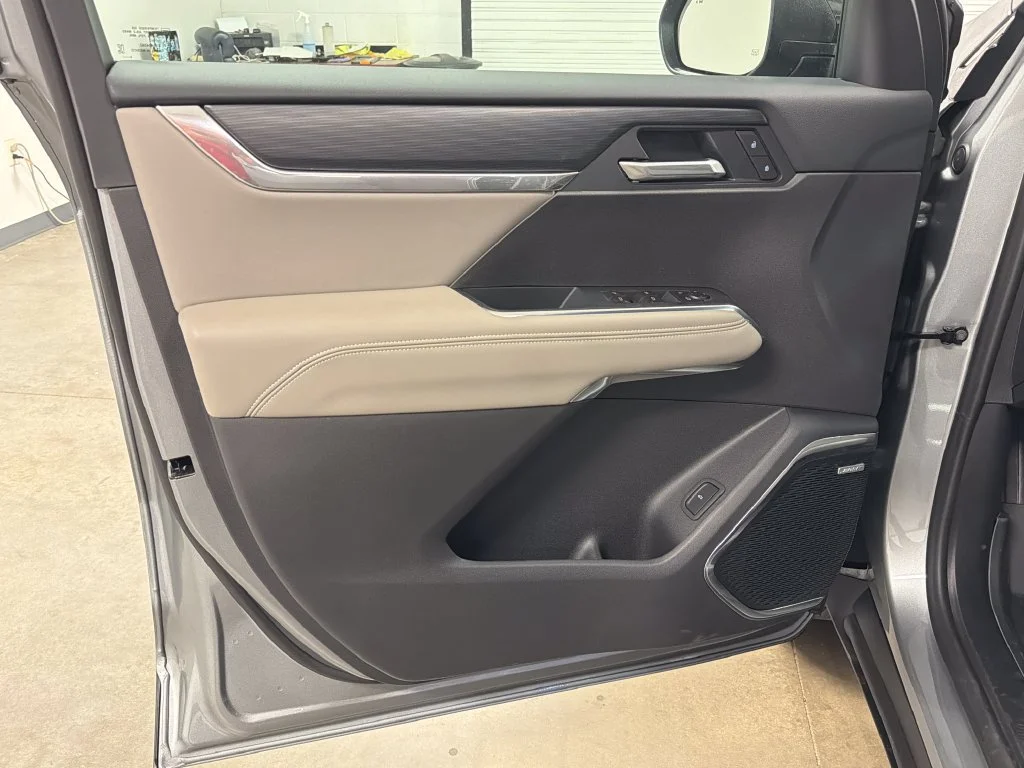New 2027 Sterling Metallic GMC Elevation image 22