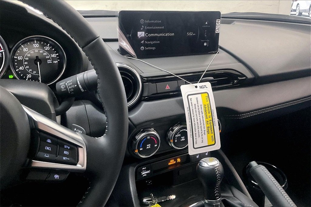 2025 MAZDA MX-5 - Image 5