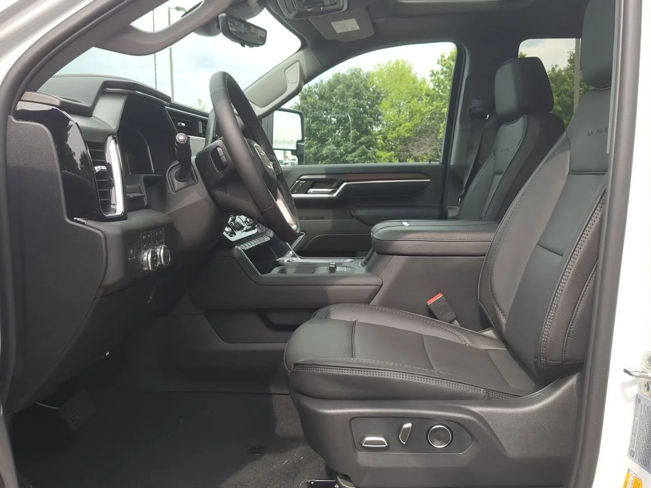 New 2026 Summit White GMC Denali DRW image 20