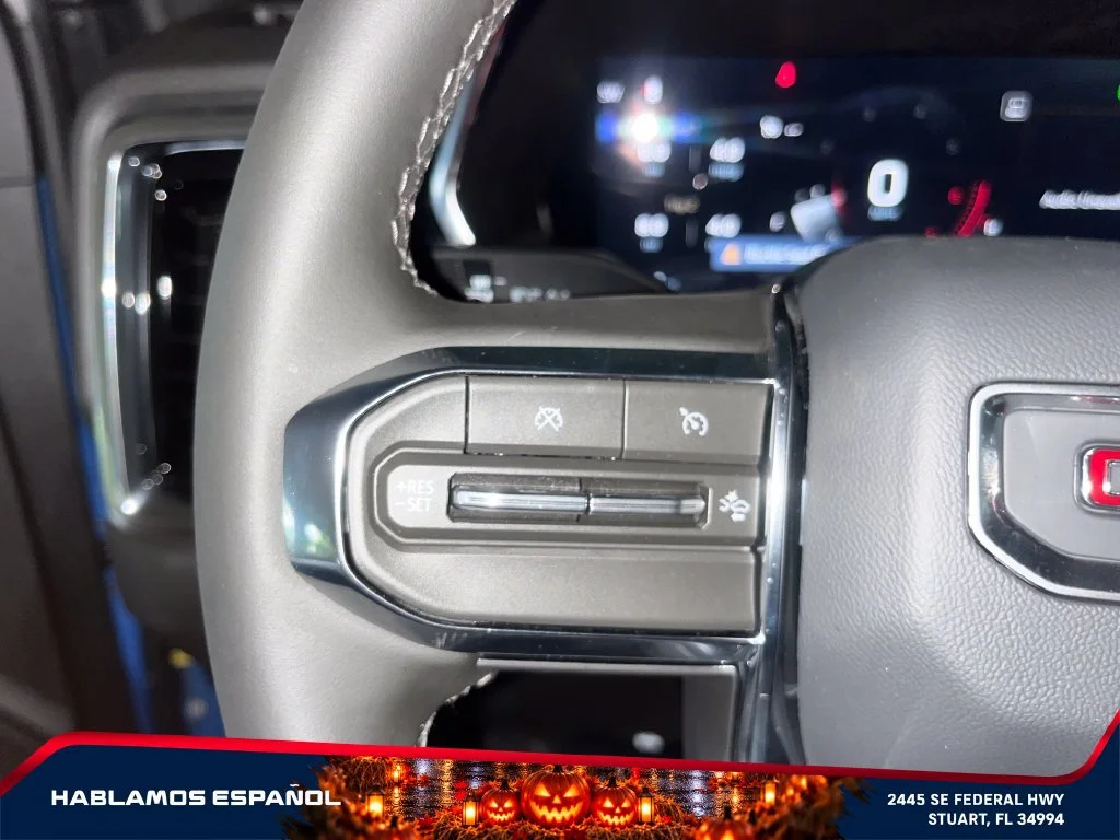 New 2026 Rapids Metallic GMC Elevation image 16