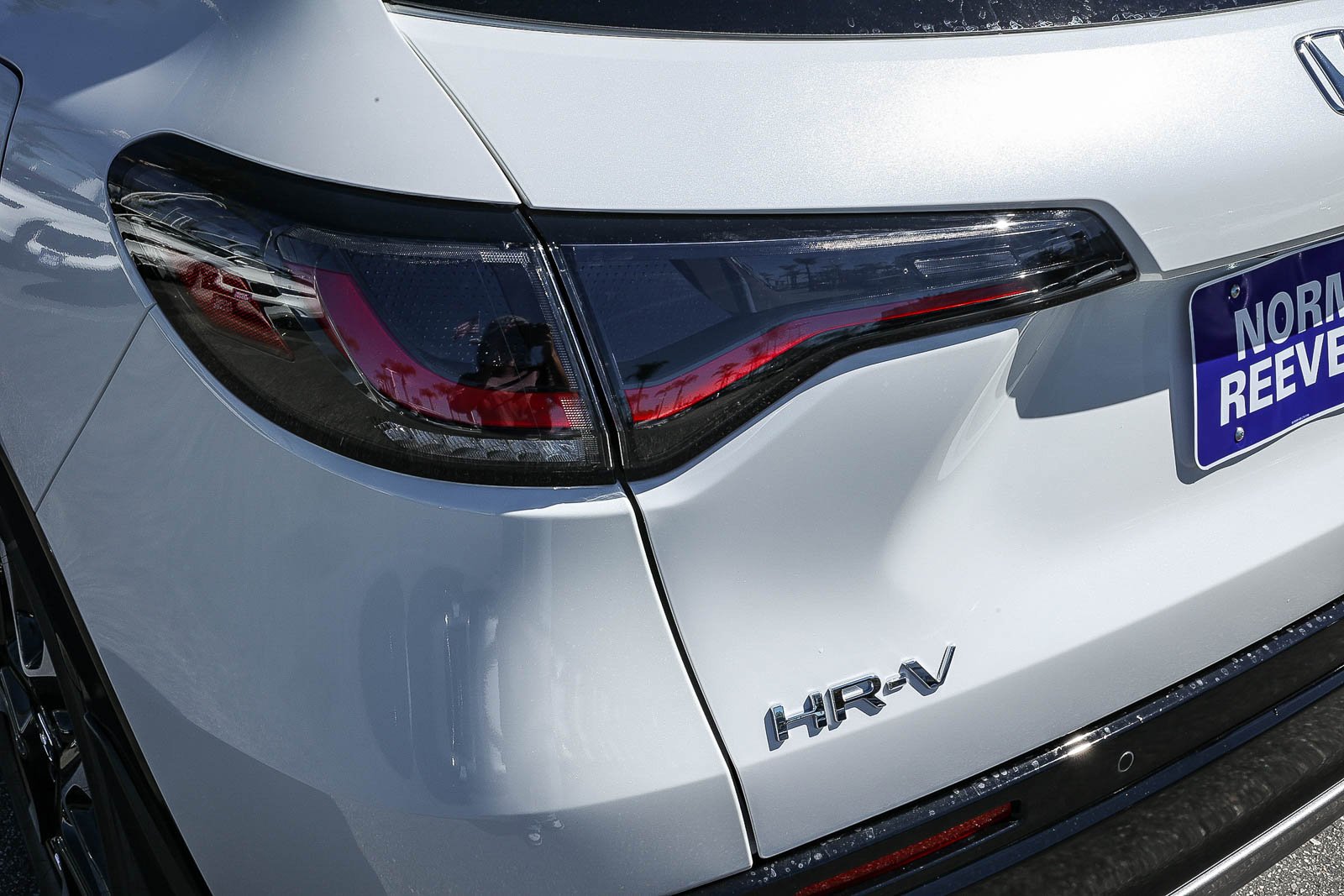 New 2027 Platinum White Pearl Honda EX-L AWD CVT image 7
