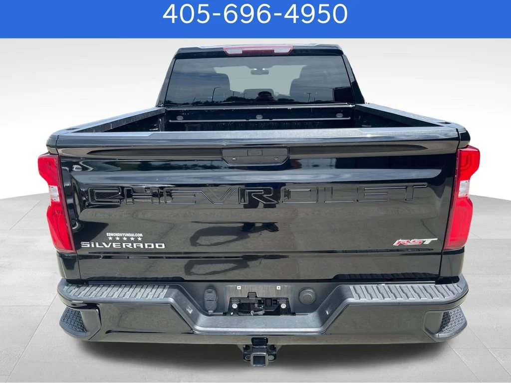 Pre-Owned 2020 Chevrolet Silverado 1500 RST