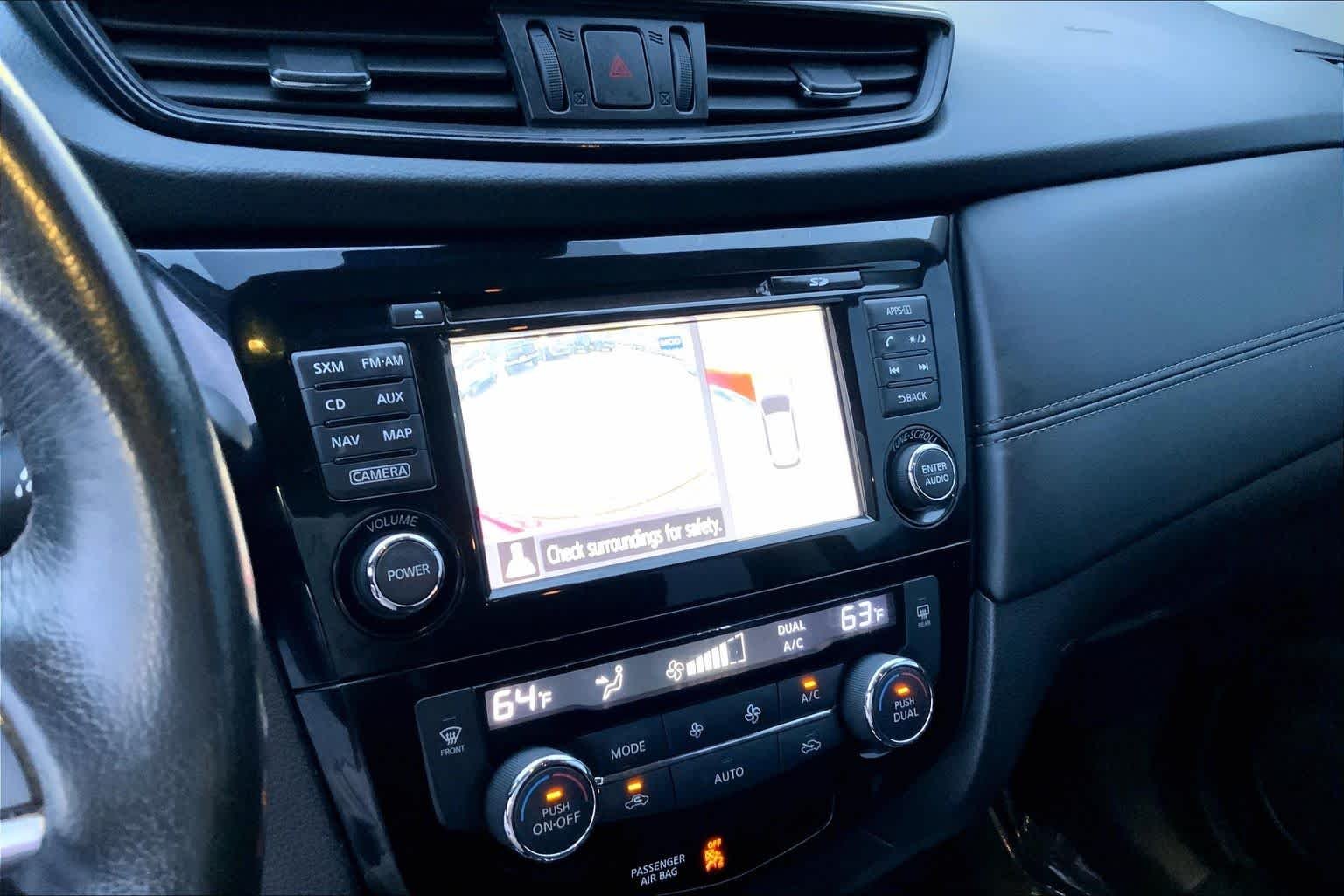 Used 2017 Palatial Ruby Nissan SL image 26