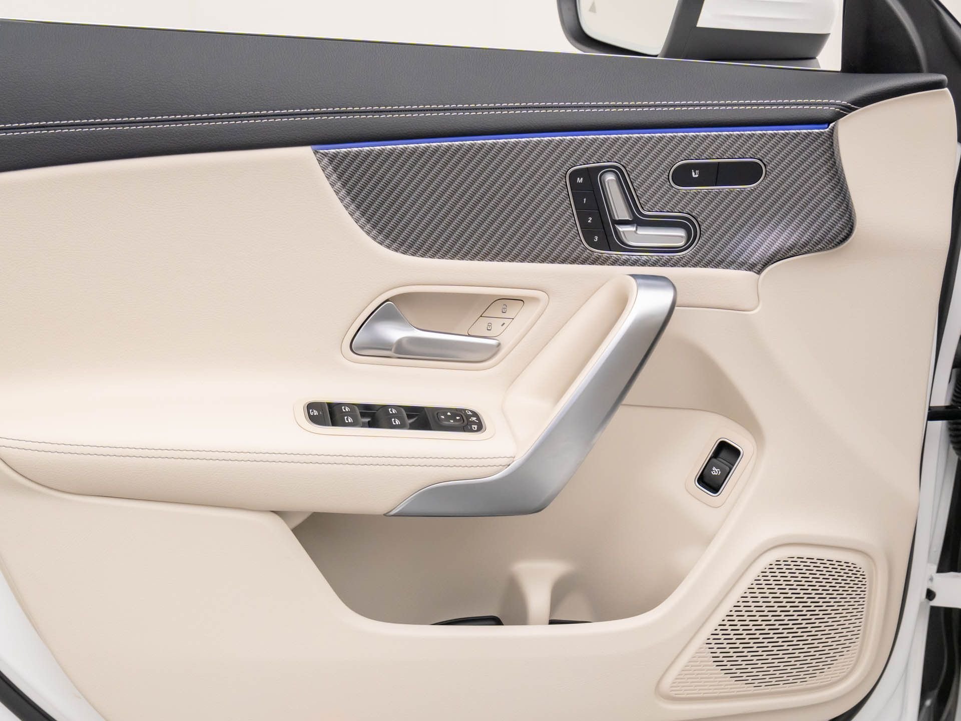 New 2026 Polar White Mercedes-Benz CLA 250 image 13