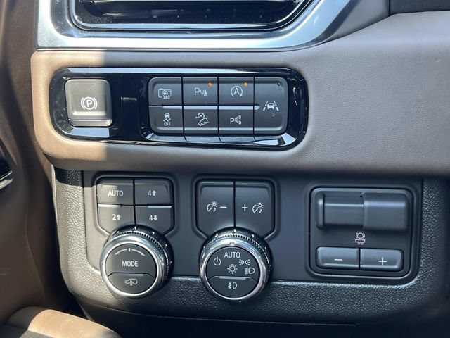 2026 GMC Yukon XL Denali Ultimate - Photo 29