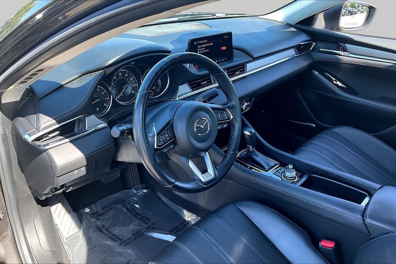 Used 2019 Machine Gray Metallic Mazda Grand Touring image 17