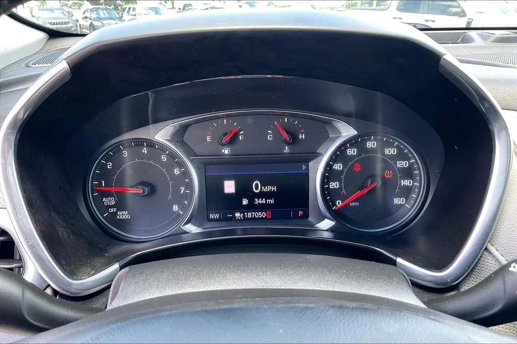 Used 2020 White Chevrolet Premier image 12
