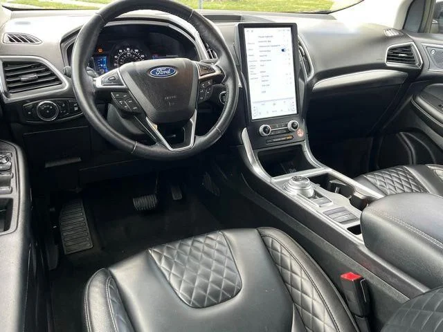 Used 2023 Black Ford Titanium image 29