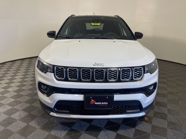 2026 Jeep Compass Limited photo 2