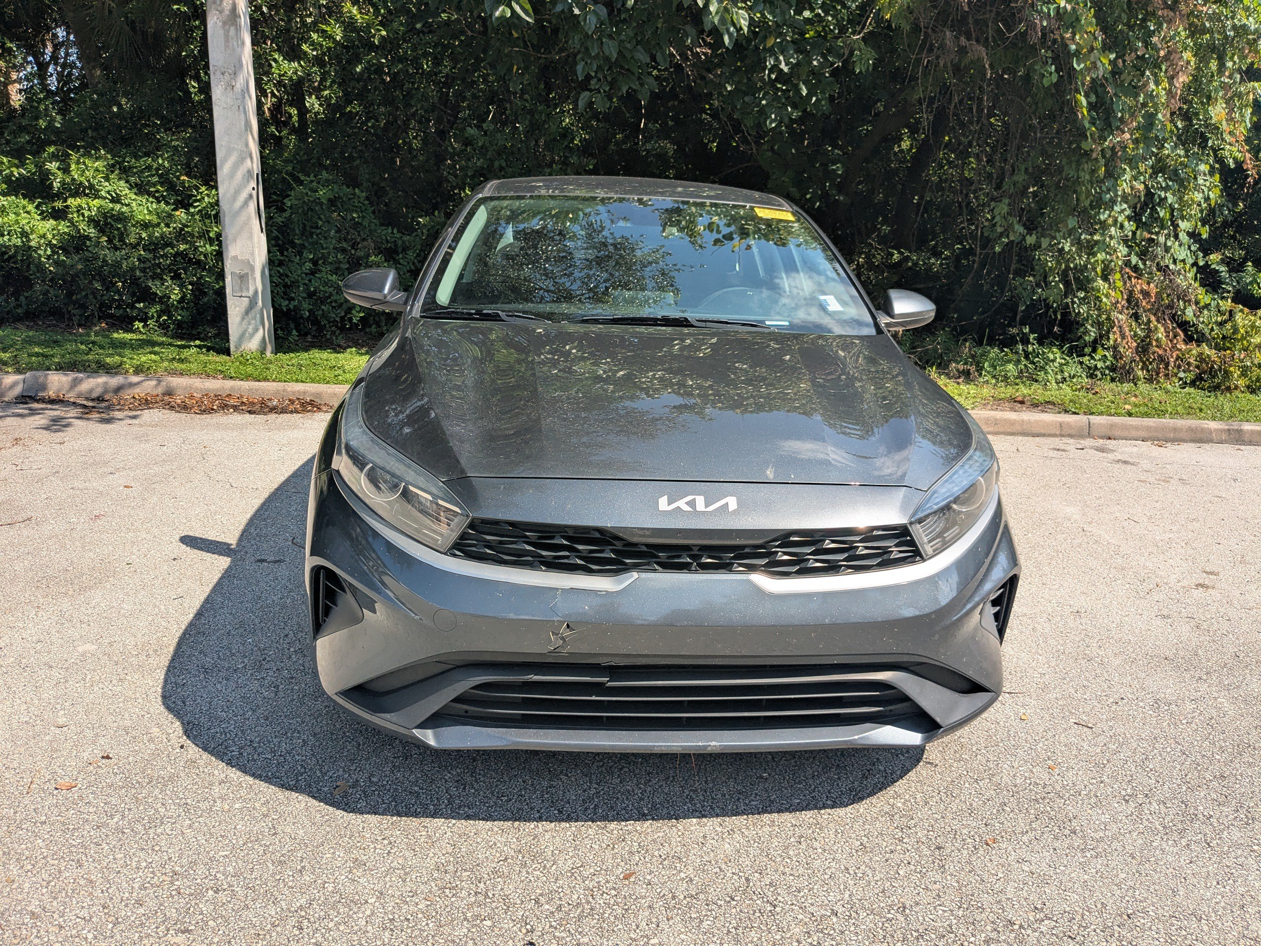 Certified Used 2023 Gravity Gray Kia LXS image 2