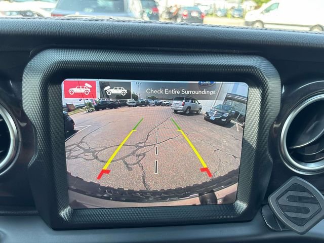 Used 2022 Green Clearcoat Jeep Unlimited Rubicon 392 image 25