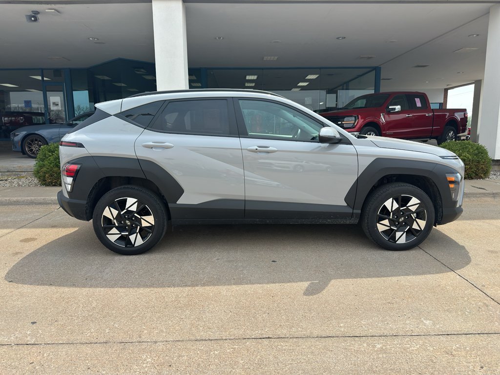 Certified Used 2025 Cyber Gray Metallic Hyundai SEL image 9