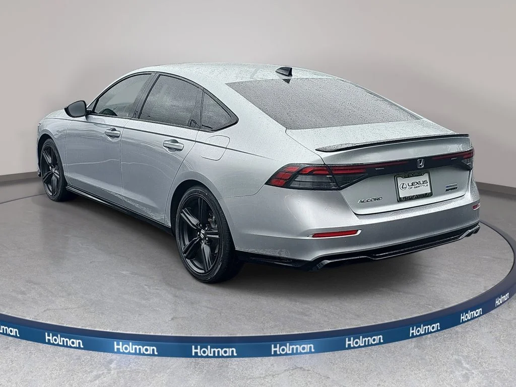 Used 2024  Honda Sport-L image 8