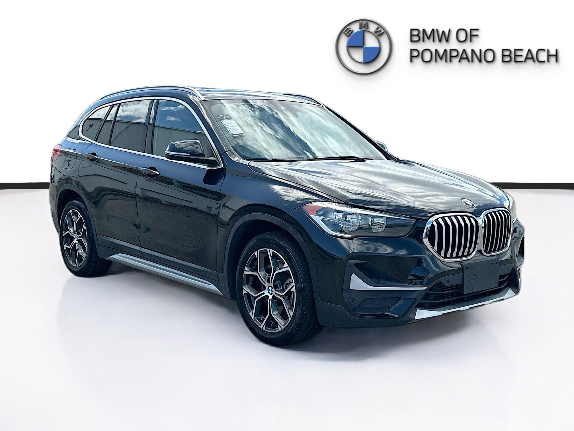2021 BMW X1 xDrive28i's photo