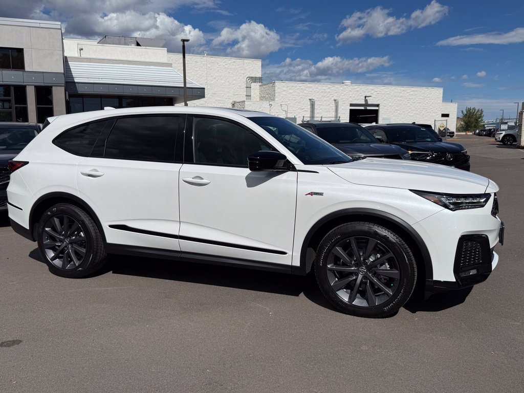 Used 2026 Solar Silver Metallic Acura A-Spec image 4