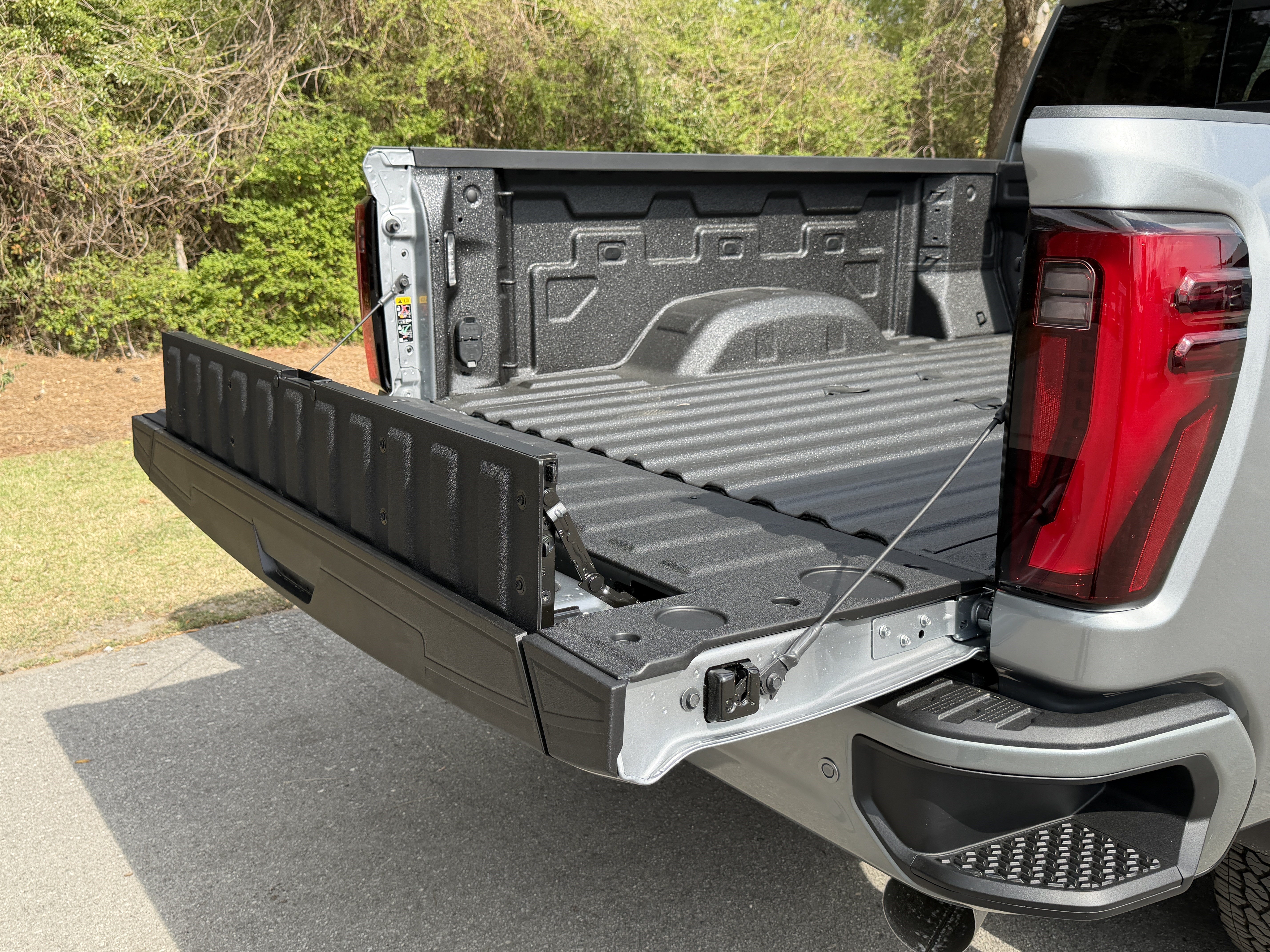 2026 GMC Sierra 2500HD Denali - Photo 14