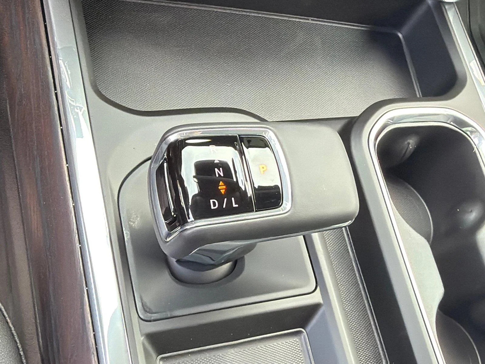 2026 GMC Sierra 1500 SLT - Photo 25