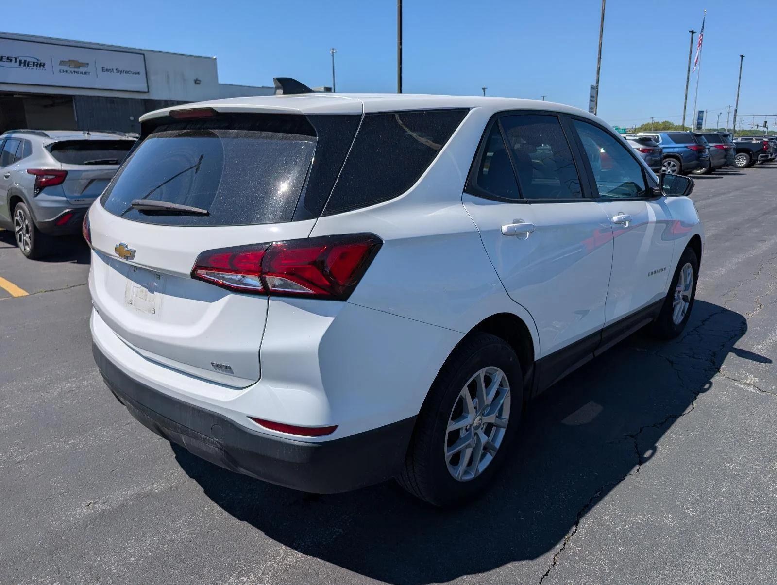 Used 2023 Summit White Chevrolet LS image 10