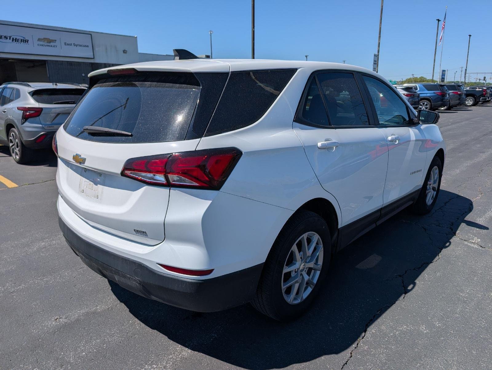 Used 2023 Summit White Chevrolet LS image 10