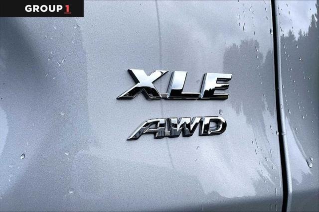 Certified Used 2025 SILVER SKY METALLIC Toyota  image 10