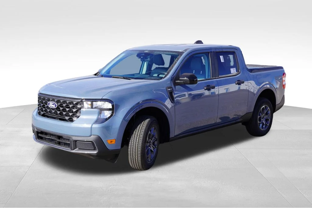 New 2026 Gray Ford XLT image 7