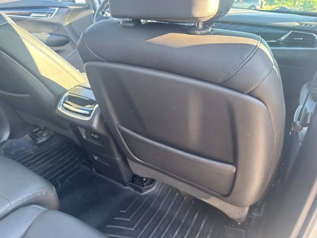 Used 2021 Crystal White Tri-Coat Cadillac Premium Luxury image 42
