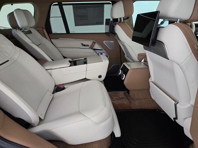 New 2026 Tourmaline Brown in Satin finish Land Rover SV image 18