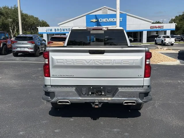 Used 2022 Silver Ice Metallic Chevrolet LT image 6