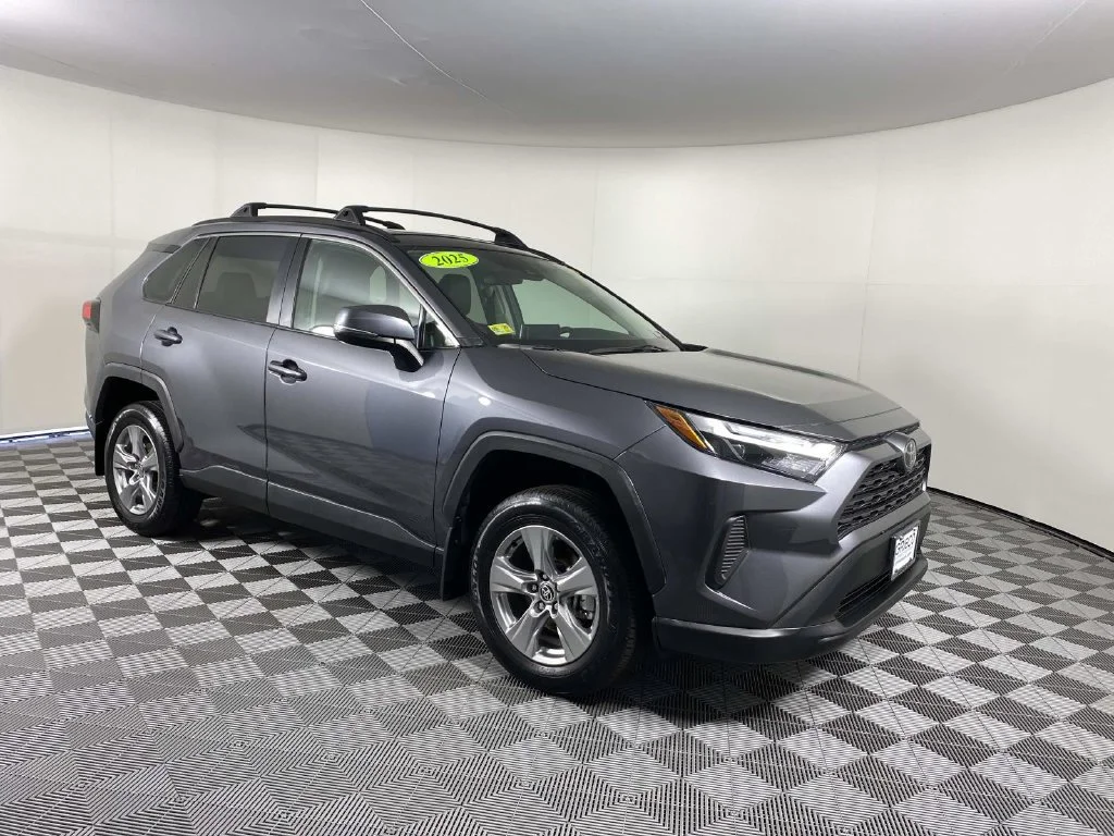 Used 2025 Magnetic Gray Metallic Toyota XLE image 1