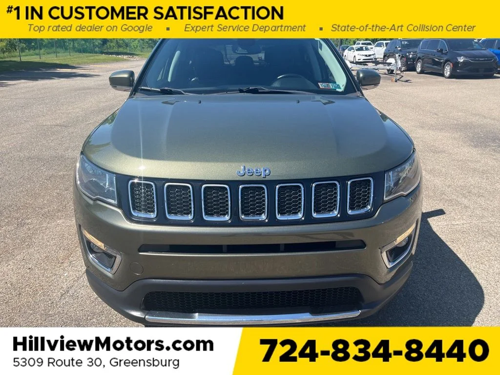 Used 2019 Olive Green Pearlcoat Jeep Limited image 10