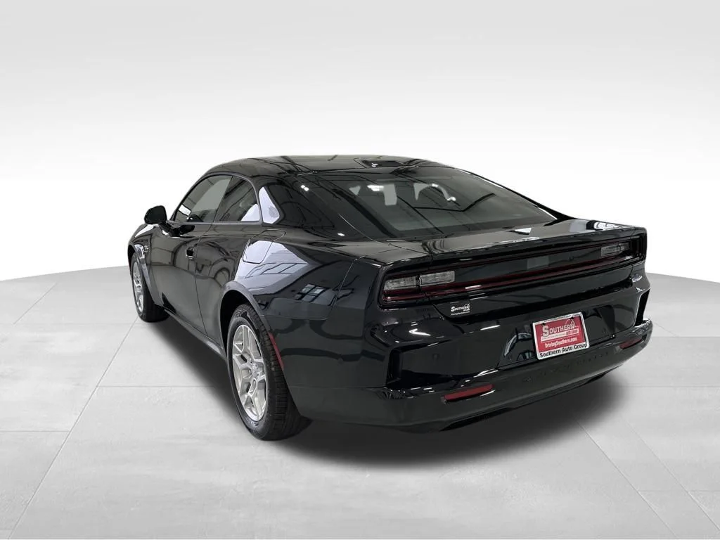 2025 Dodge Charger Daytona R/T - Photo 8