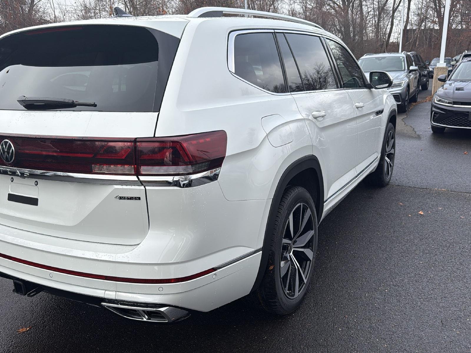 2026 Volkswagen Atlas SEL Premium R-Line - Photo 7