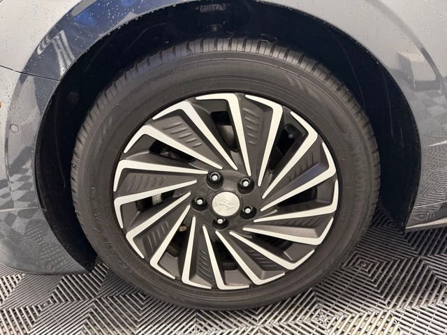 Used 2023 Gray Hyundai Limited image 47