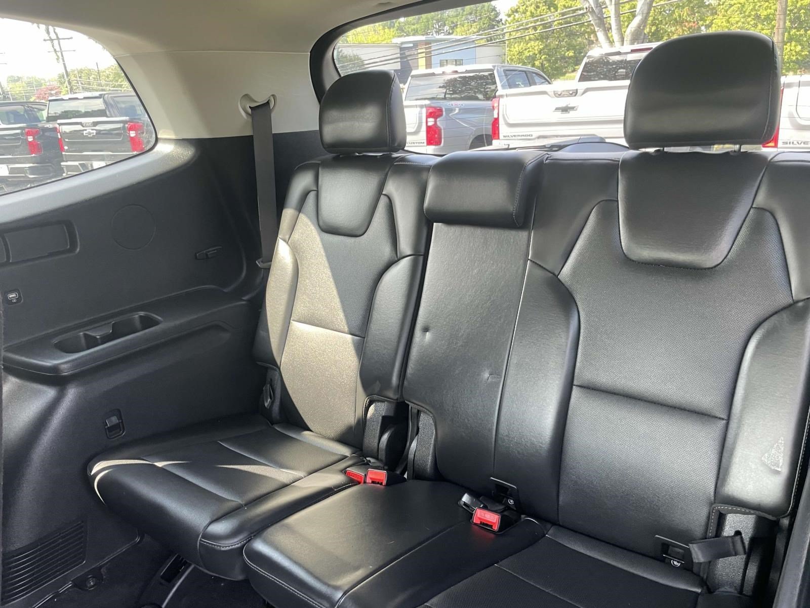 Used 2021 Ebony Black Kia S image 11