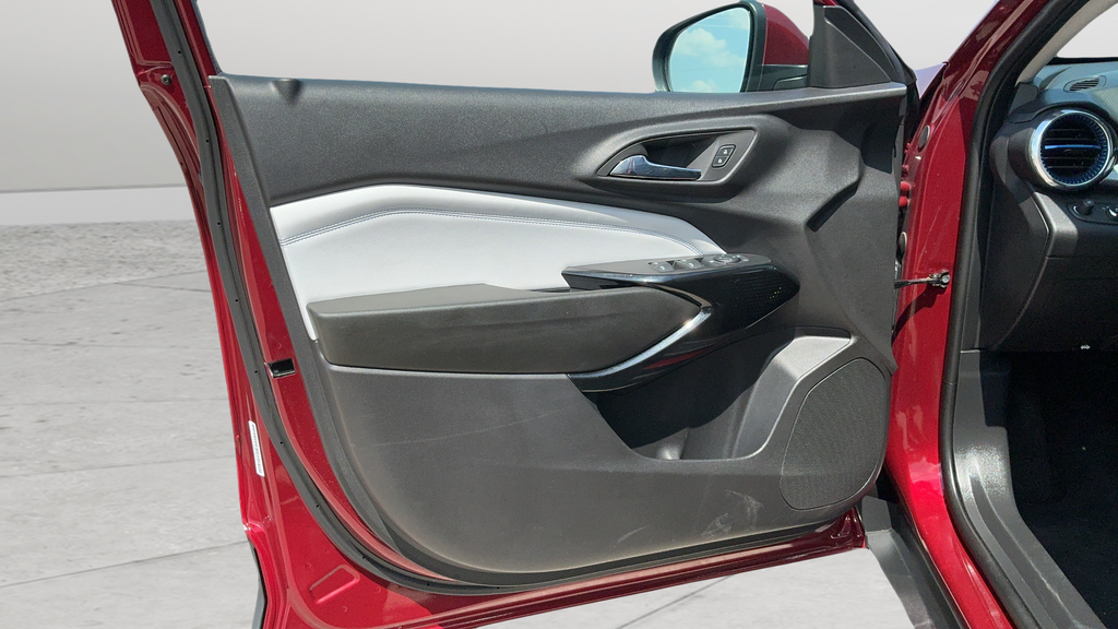 Used 2025 Red Chevrolet LT image 15