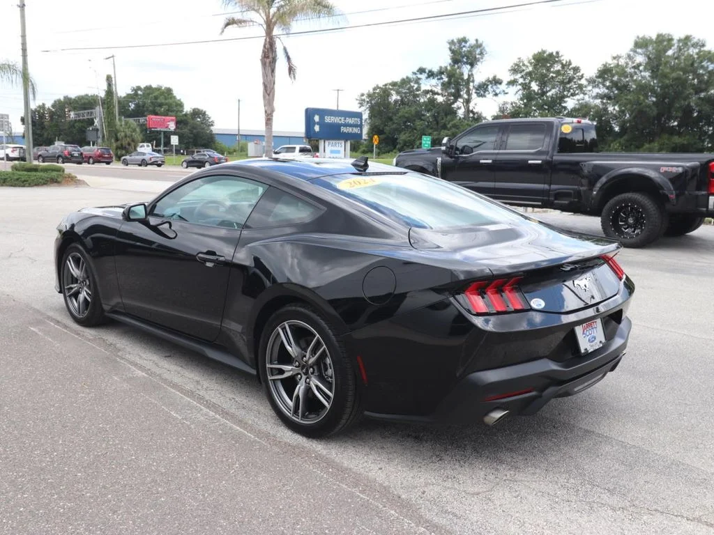Used 2024 Black Ford EcoBoost image 8