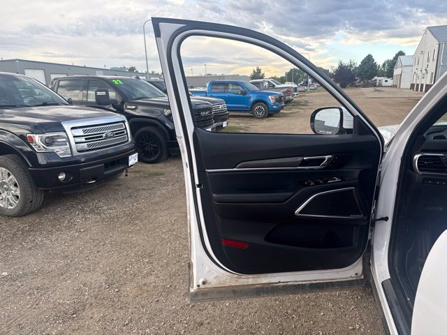 Used 2024 White Kia SX-Prestige X-Line image 21