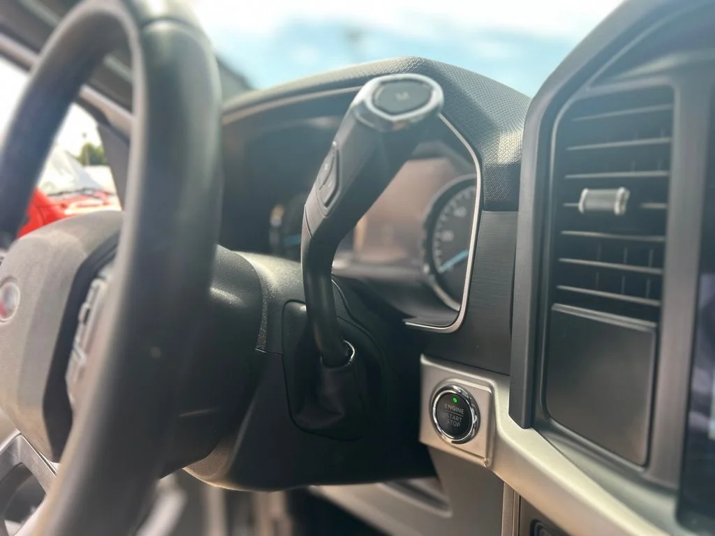 Used 2022 Silver Ford XLT image 19