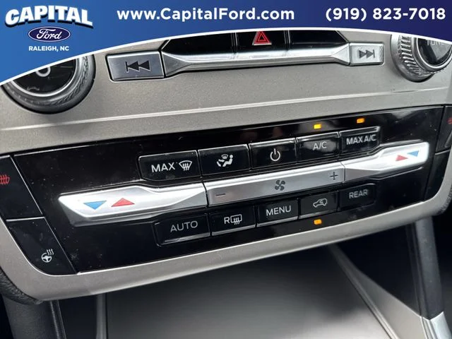Used 2023 White Ford XLT image 30