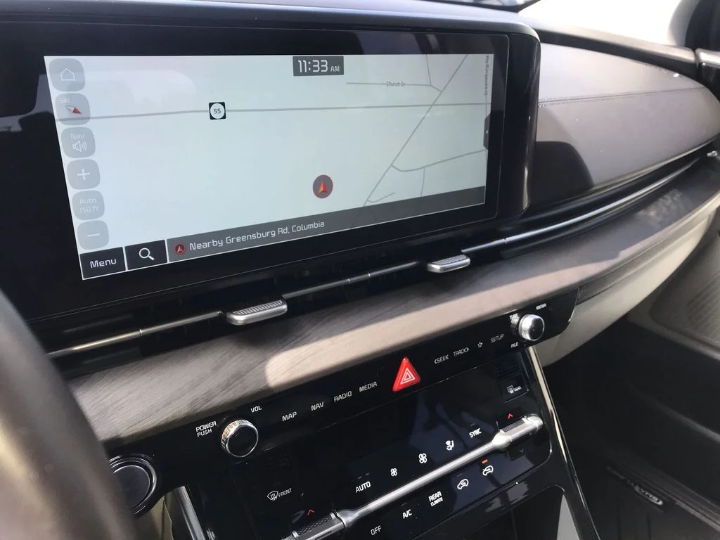Used 2024 Black Kia SX image 16