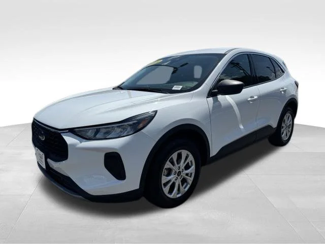 Used 2024 White Ford Active image 3