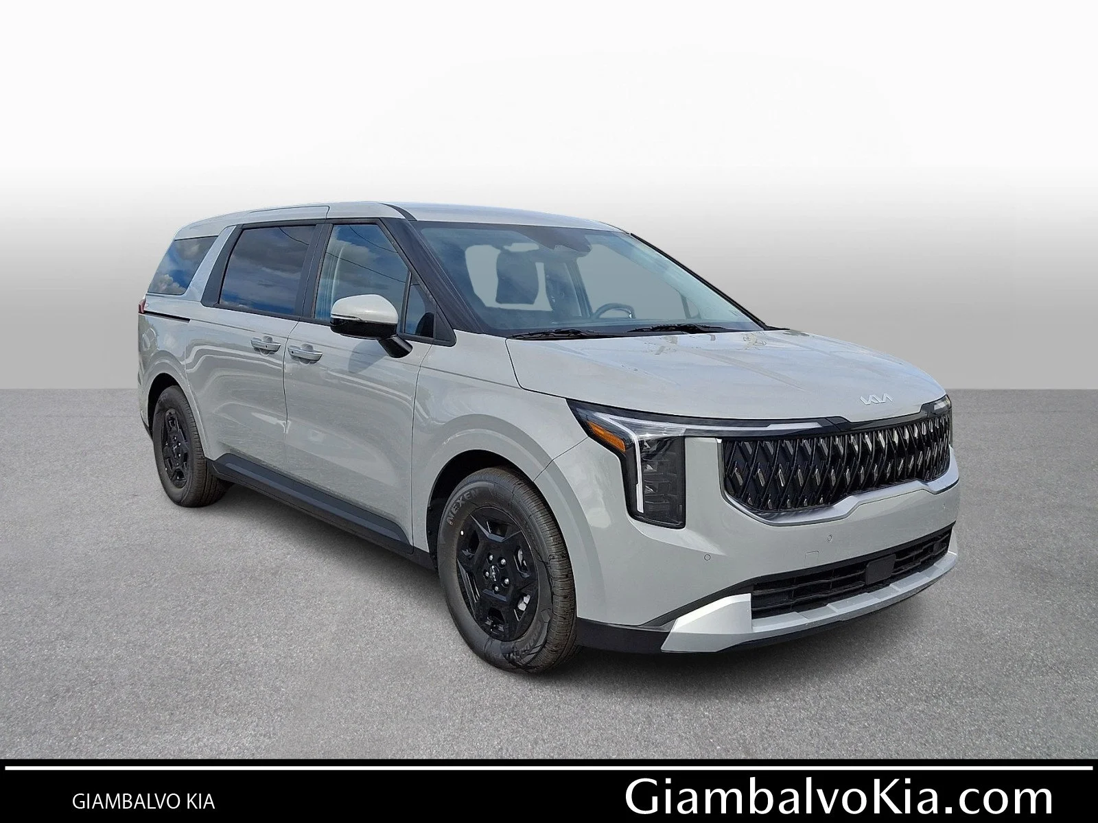 New 2027 Silver Kia LXS image 1