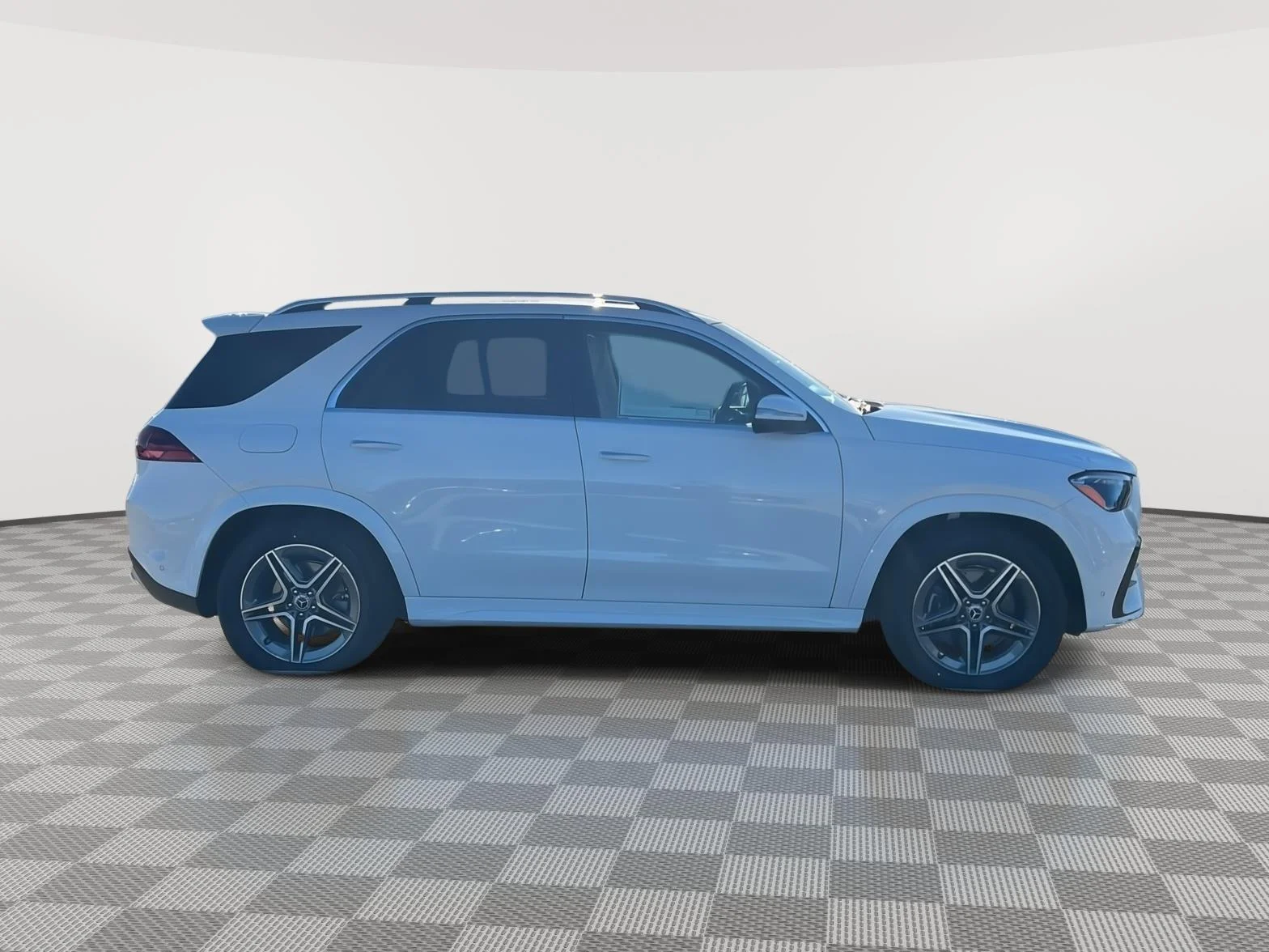 New 2026 WHITE Mercedes-Benz GLE 350 image 2