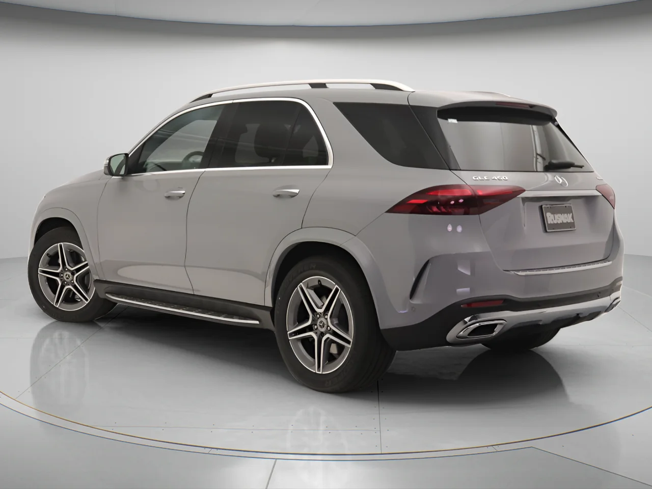 New 2026 MANUFAKTUR Alpine Grey Mercedes-Benz 450 4MATIC® image 2