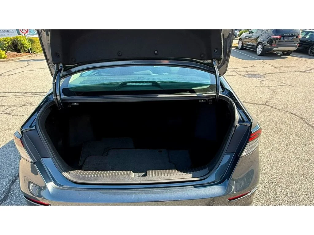 Certified Used 2023 Meteoroid Grey Metallic Honda EX CVT Certified Pre-Owned   Local BC   Neat Condi image 11